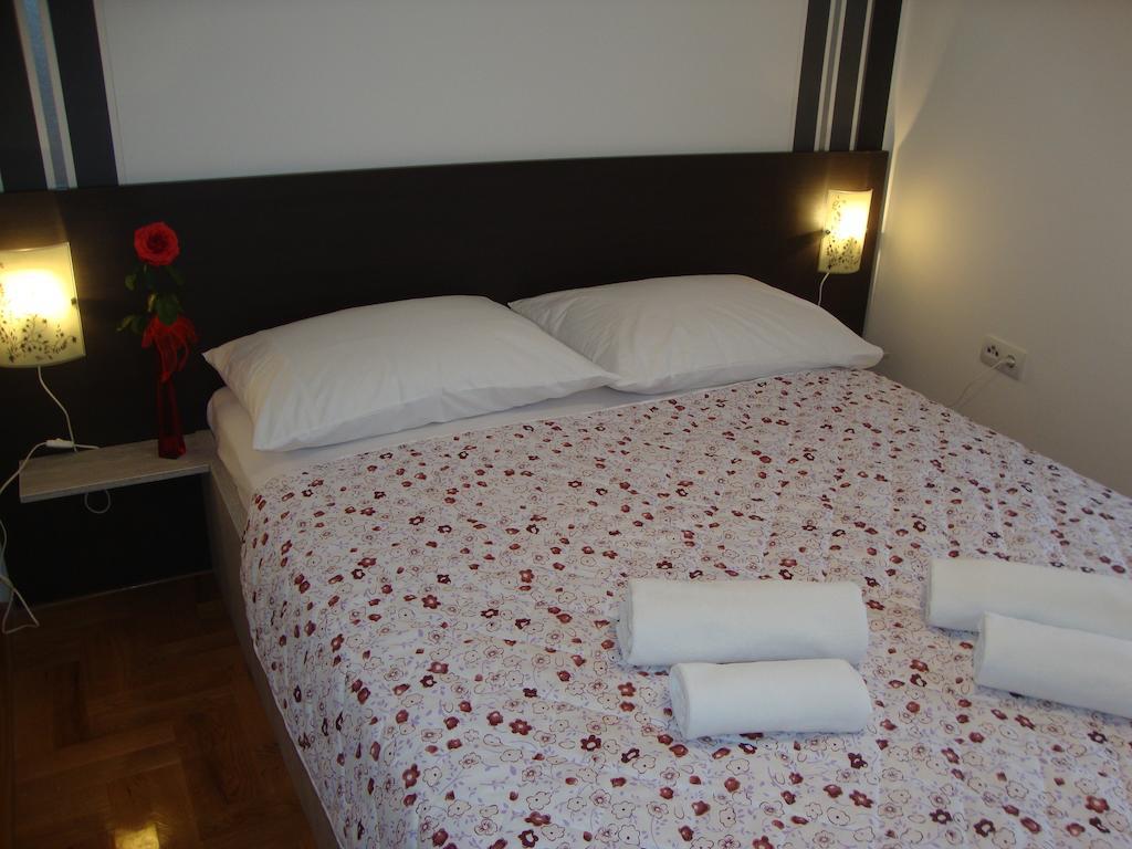 Apartments Marina Vodice Zewnętrze zdjęcie