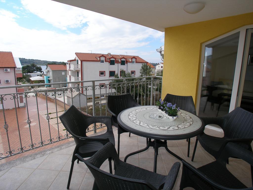 Apartments Marina Vodice Zewnętrze zdjęcie