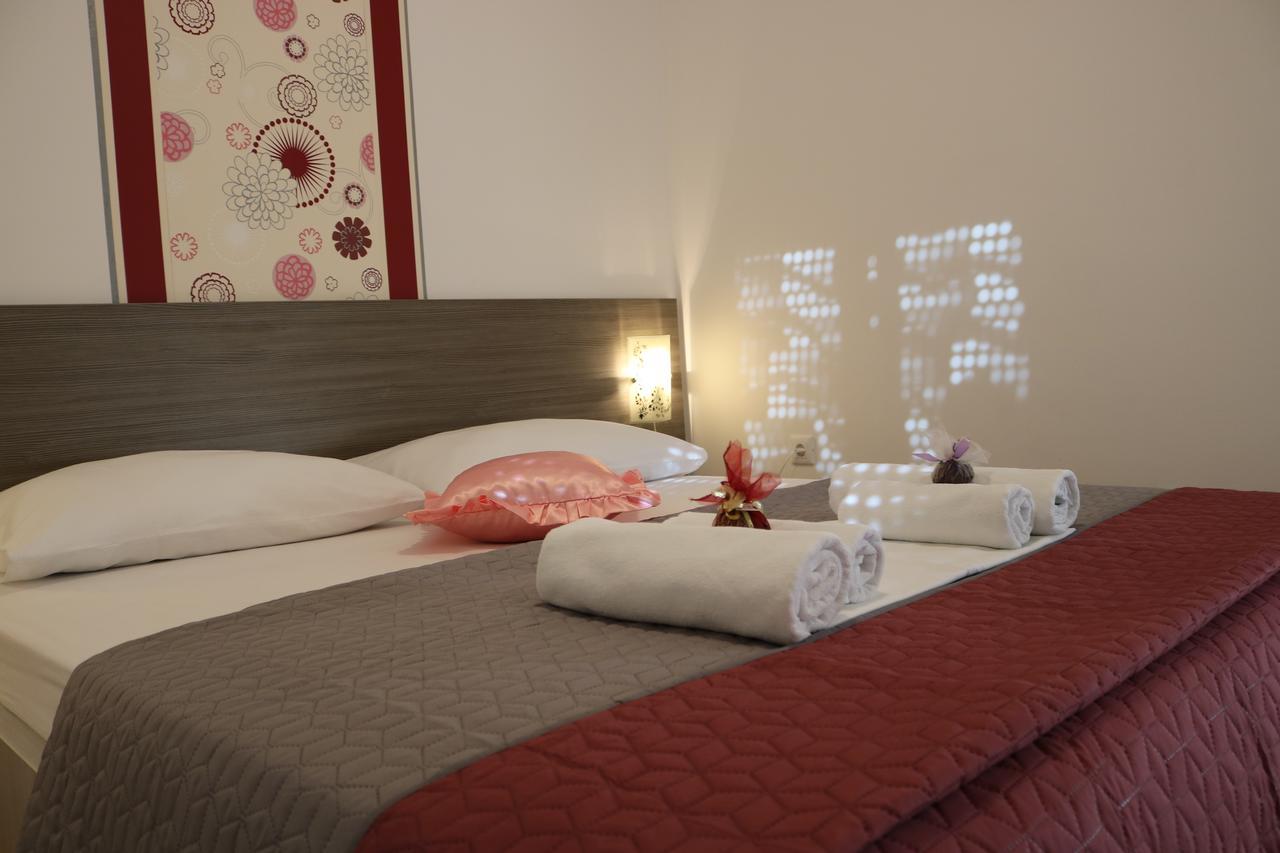 Apartments Marina Vodice Zewnętrze zdjęcie