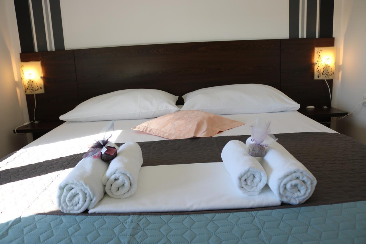 Apartments Marina Vodice Zewnętrze zdjęcie
